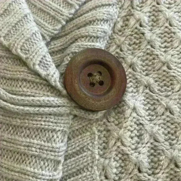 Faded Glory Sweater - Picture 3 of 10